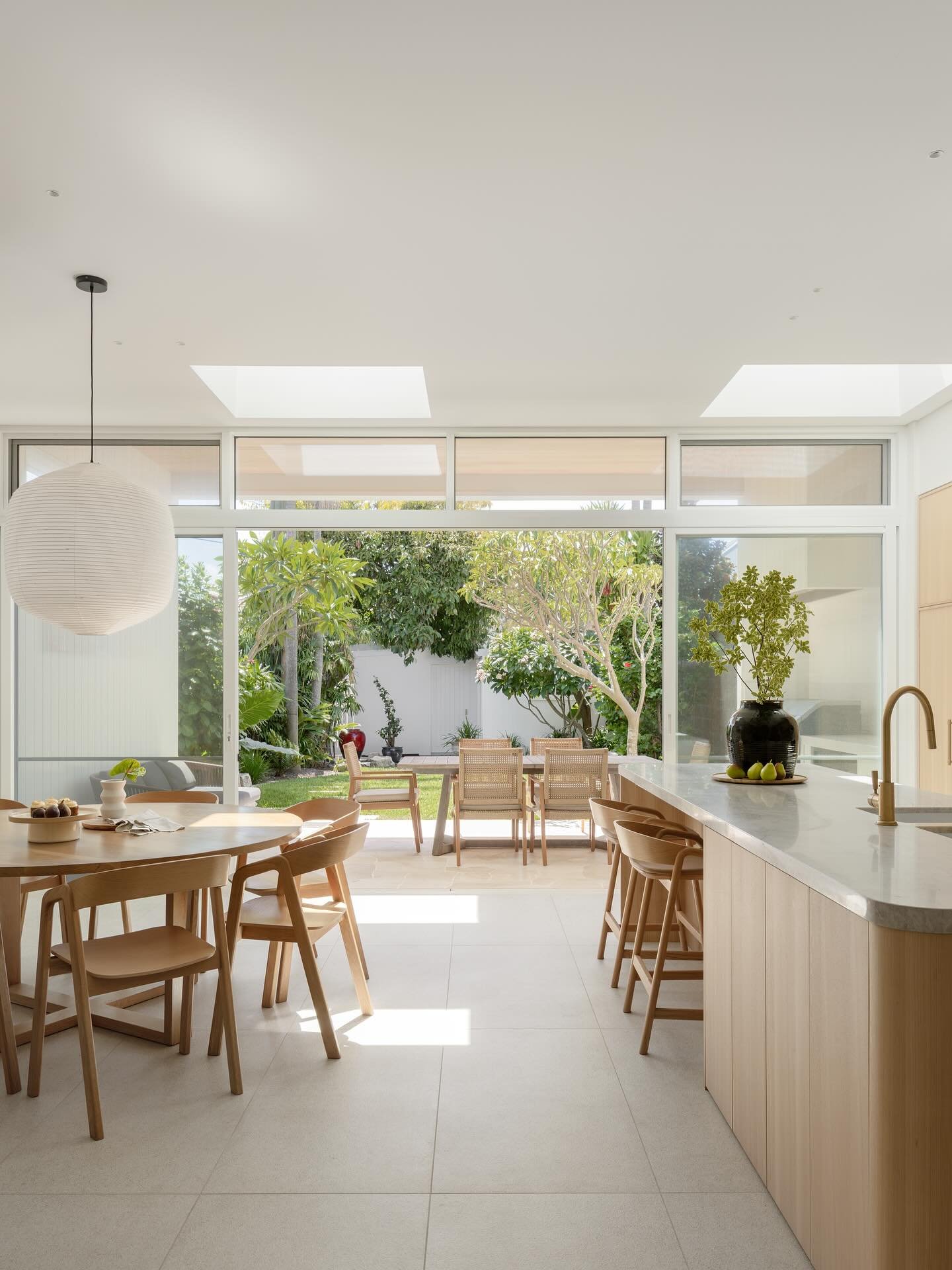 One of my favourite aspects of our manly job was the beautiful garden that you looked out at from the living area. Our clients had lived here for years with their children, they grew their beautiful little oasis complete with frangipani tree, and the