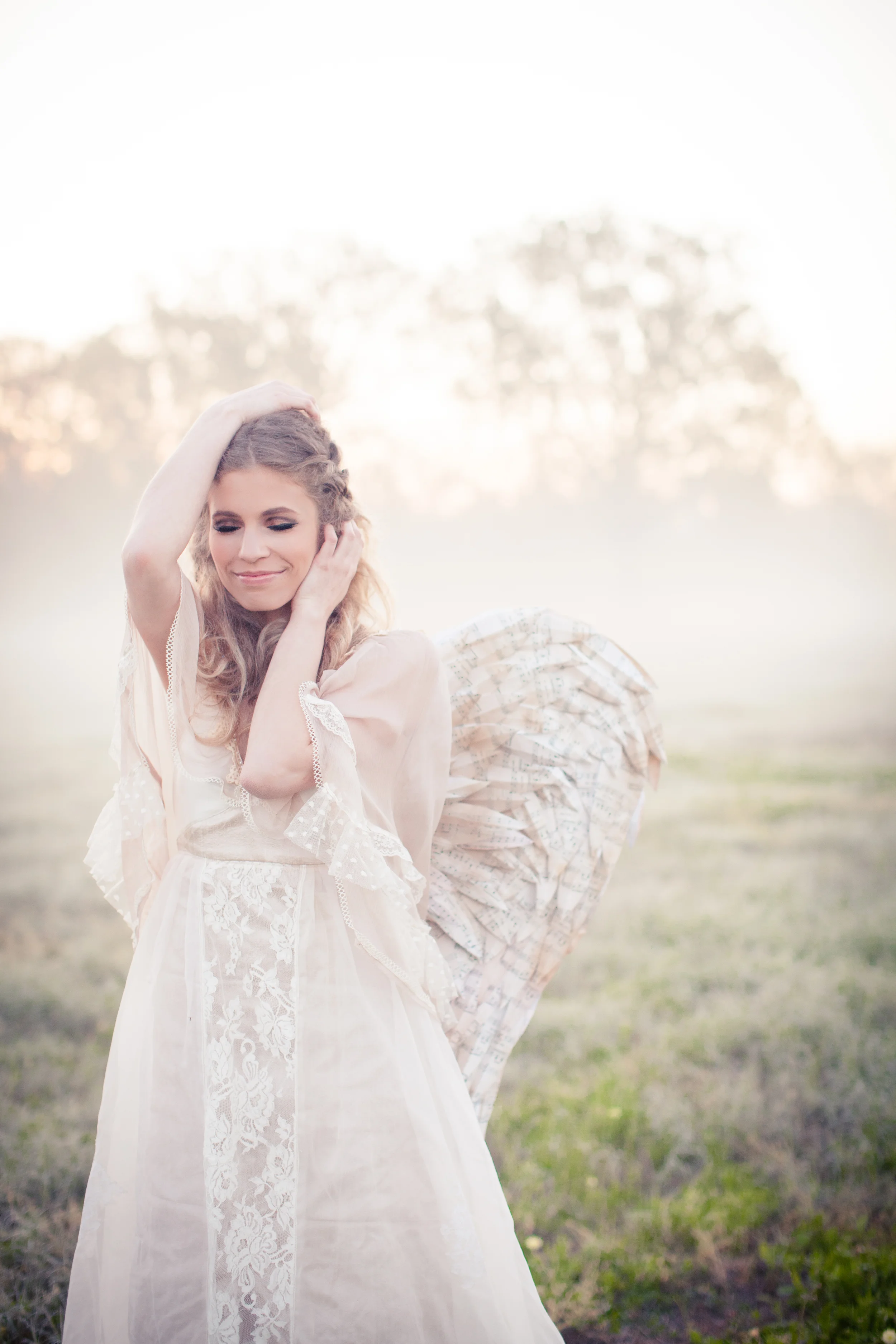 foggy sunrise bridal session in shreveport