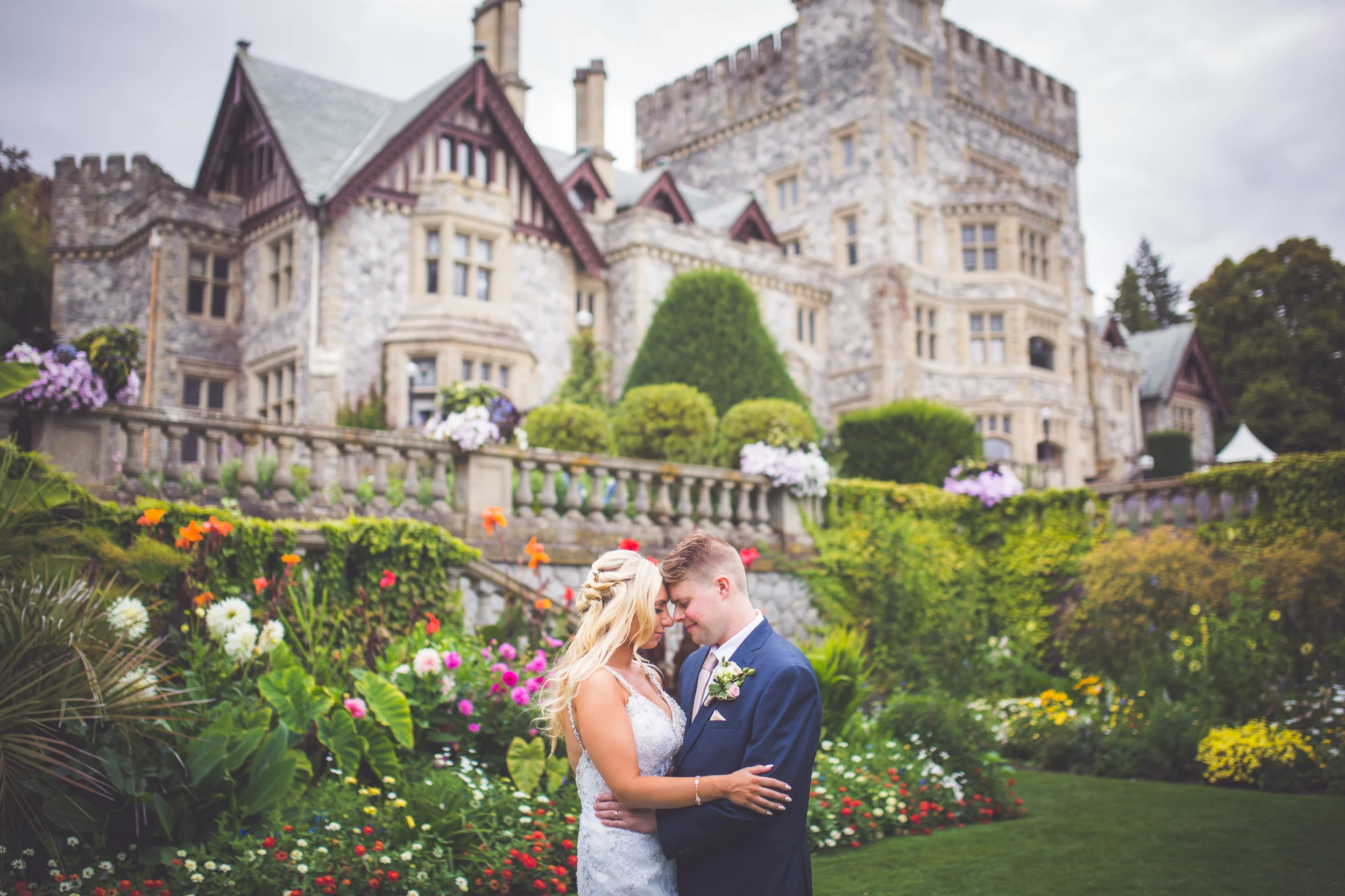 hatley castle wedding photographer victoria bc