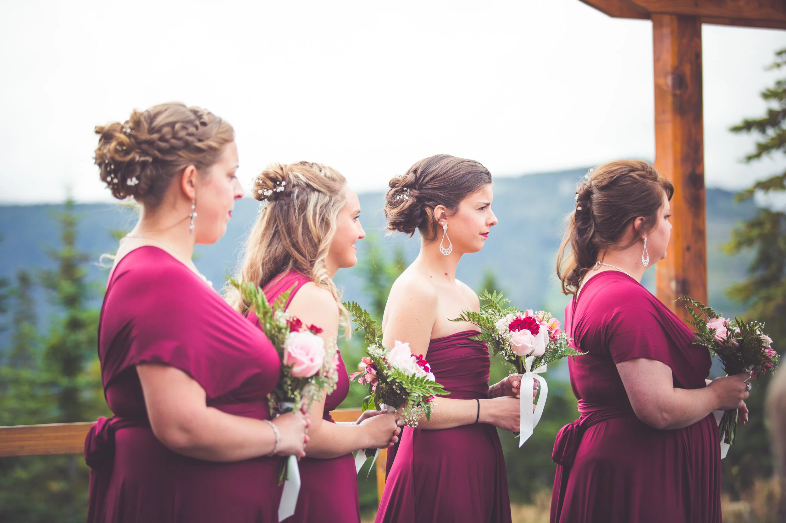 bridesmaids at mount washington resort wedding