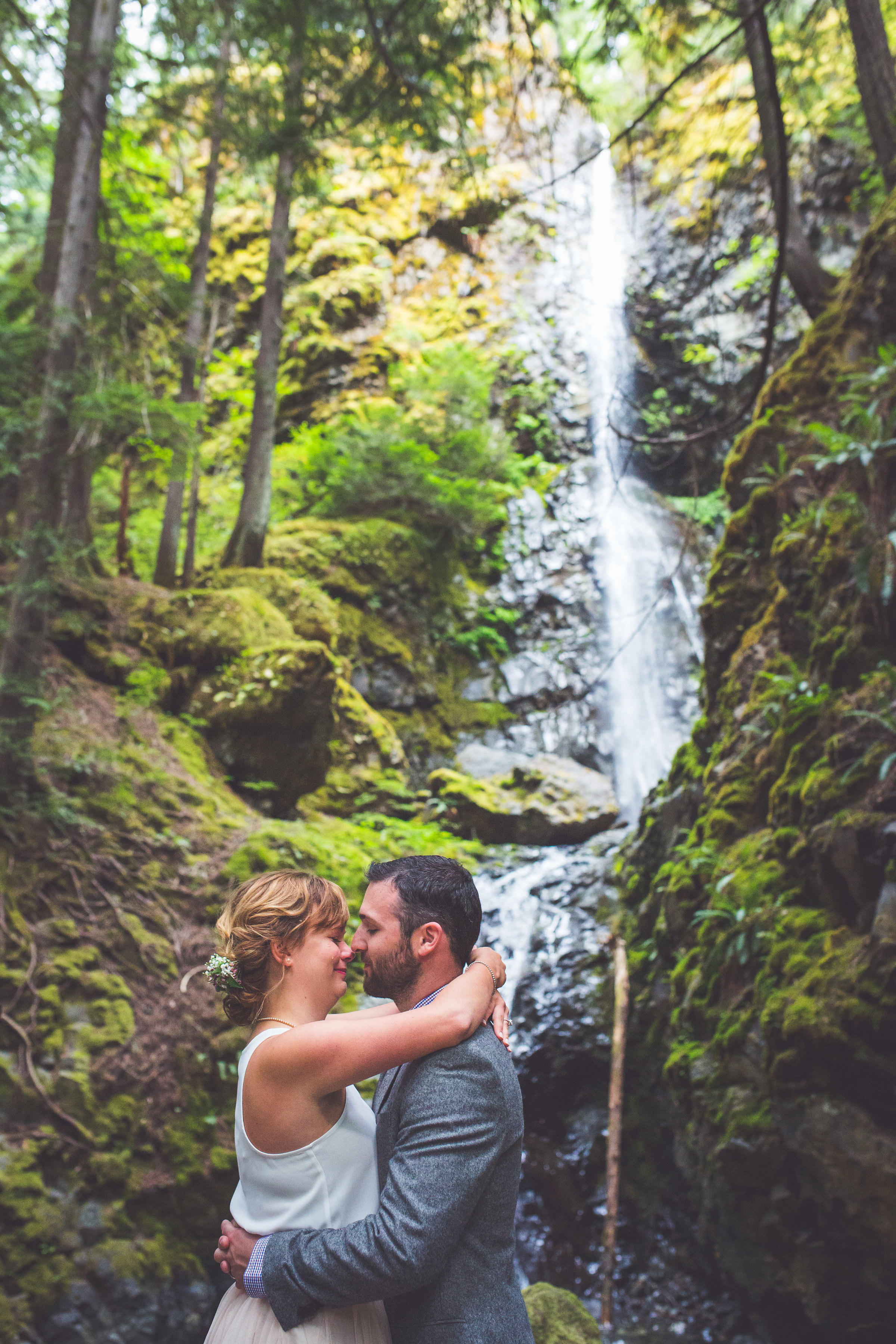 Campbell river waterfall wedding