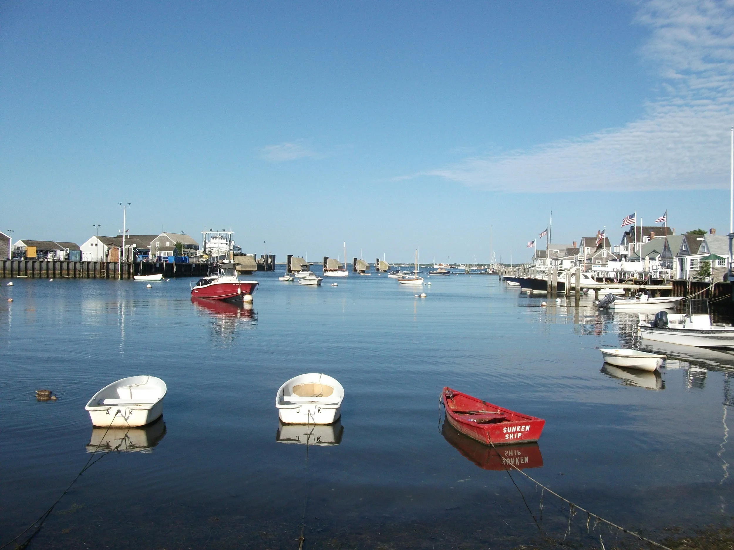 Nantucket Harbor dingys.JPG