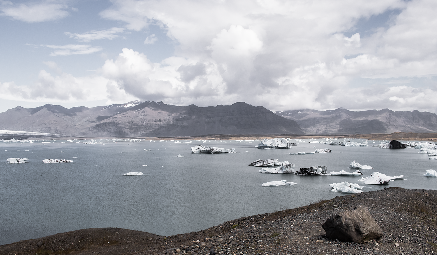 iceland-glacier-2.png
