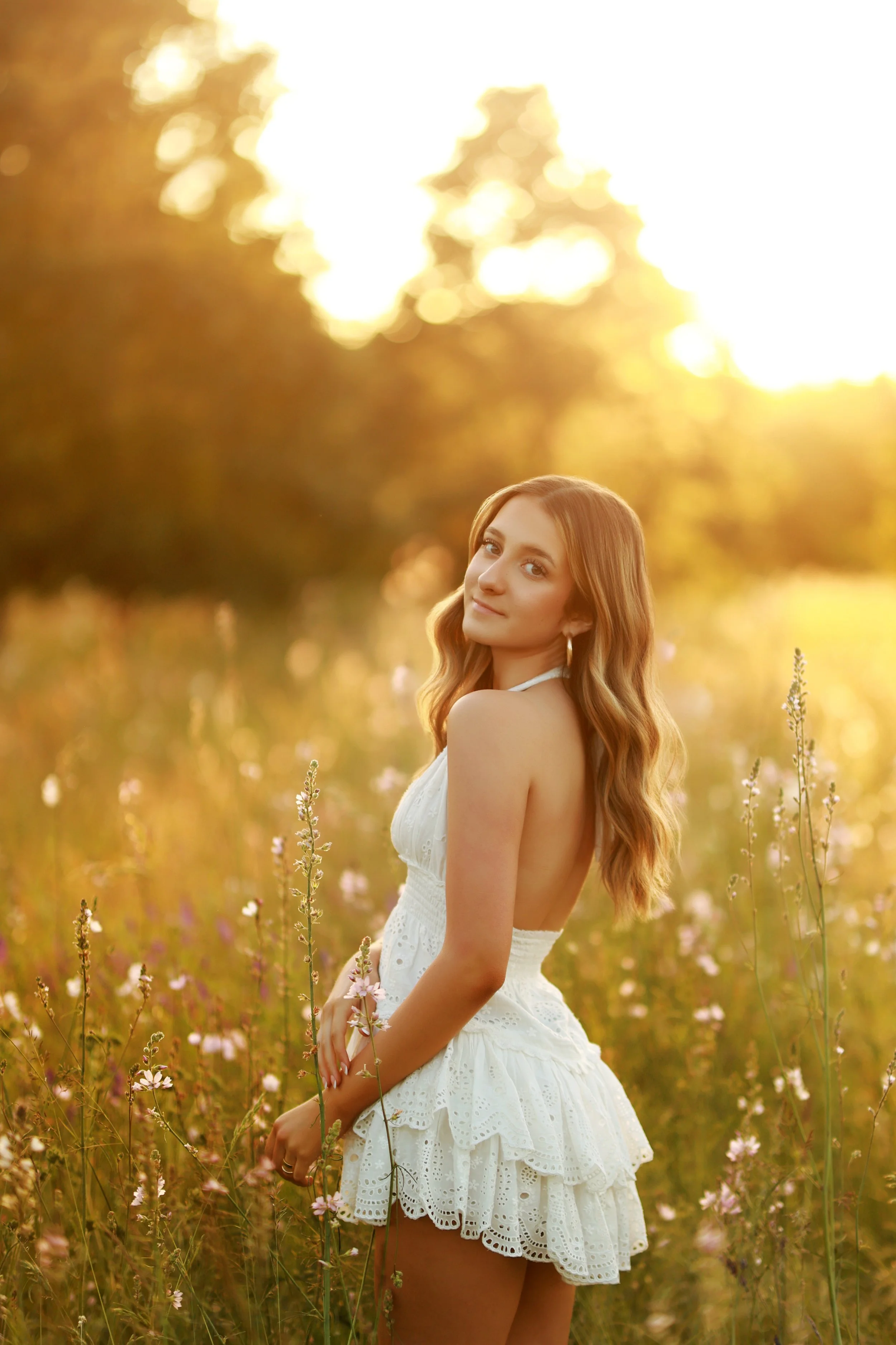 Spring Senior Pictures in an Oregon Flower Field