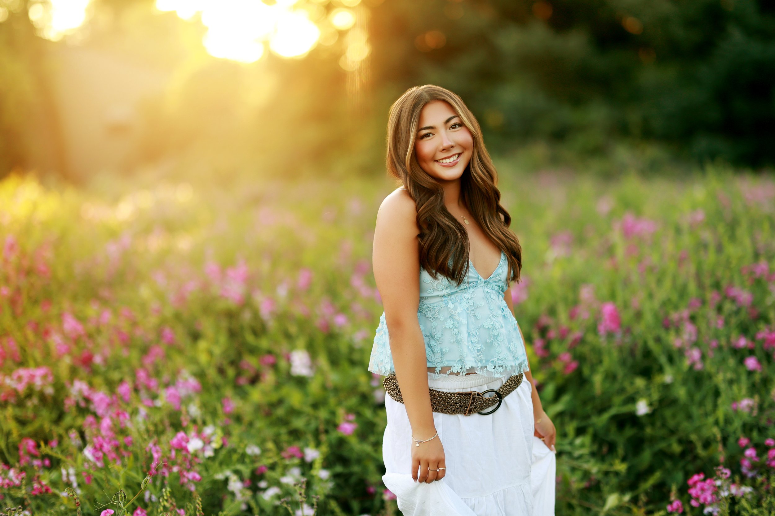 Oregon Senior Pictures taken in grassy fields and wildflowers