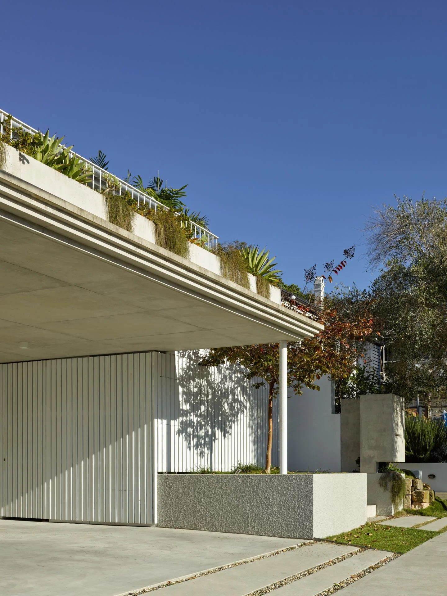 ©CFJ_Kent St Carport-05_compressed.jpeg