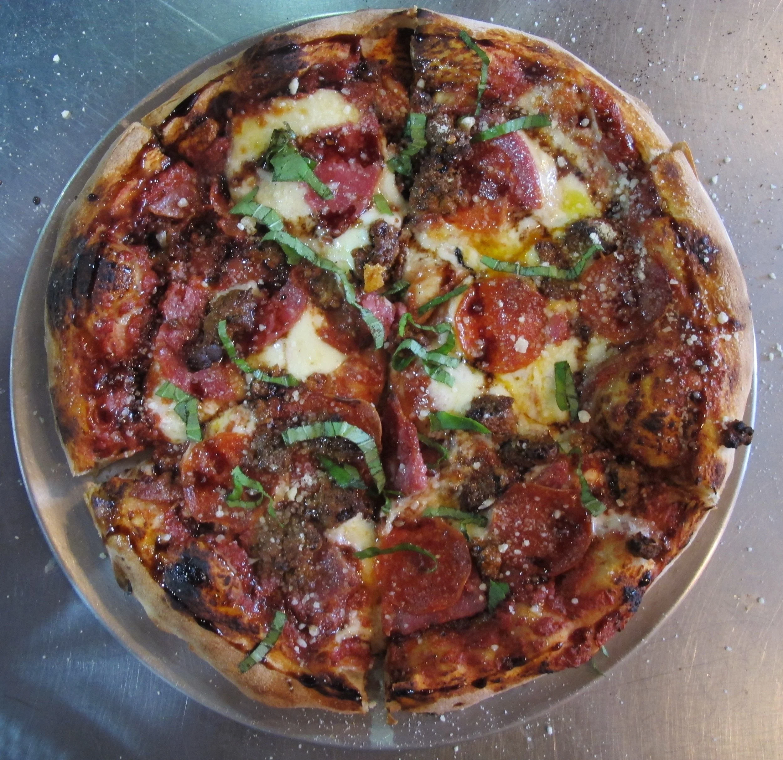 CARNIVORE PIZZA