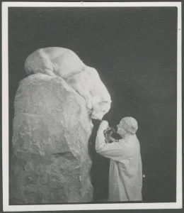 Sculpture-in-Stone-260x300.jpg
