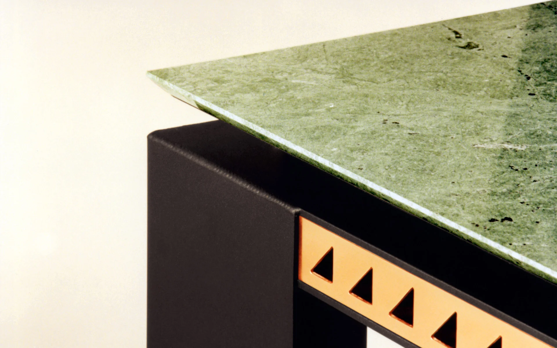 desk-corner-detail.jpg