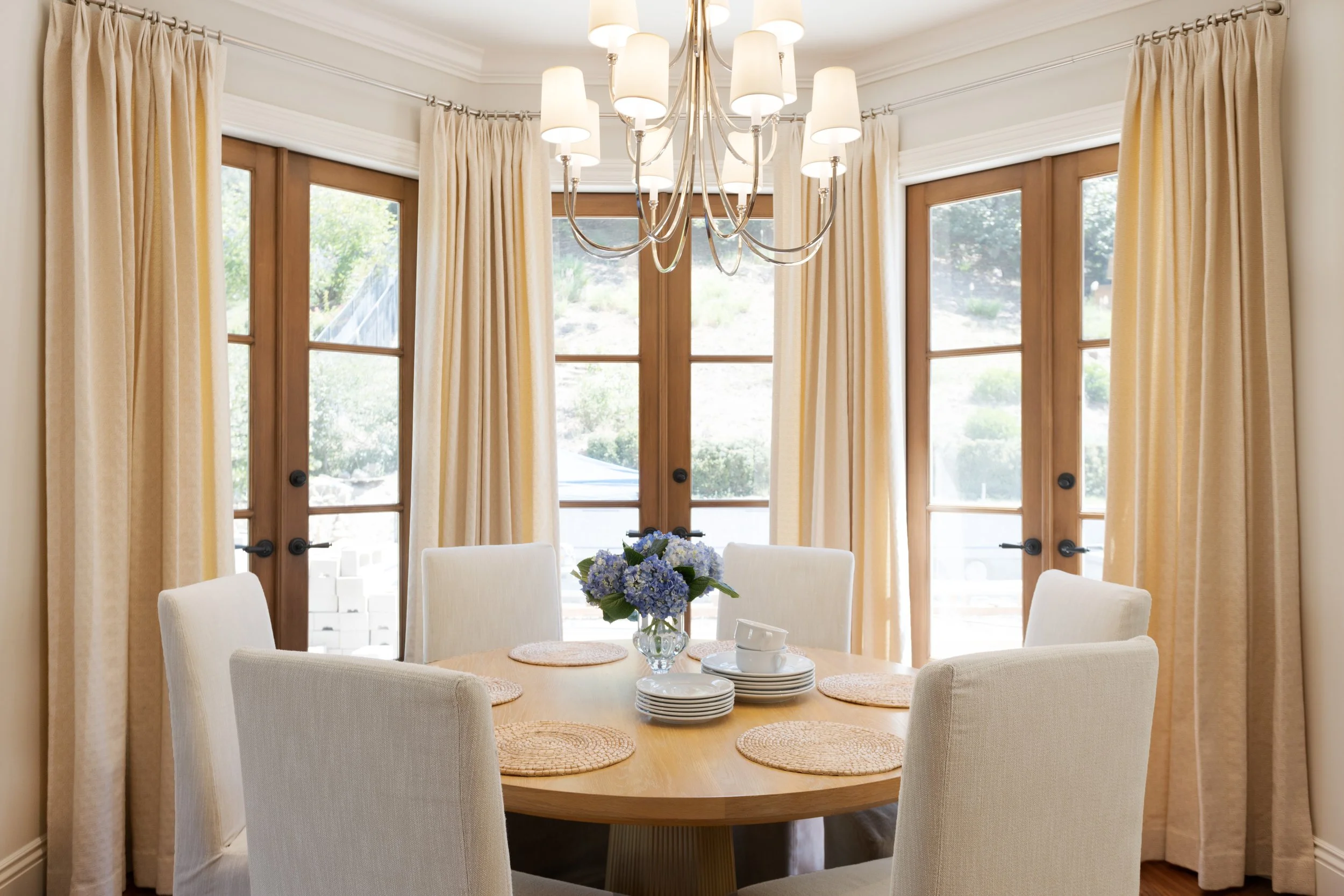 PP Breakfast nook - Edit .jpg