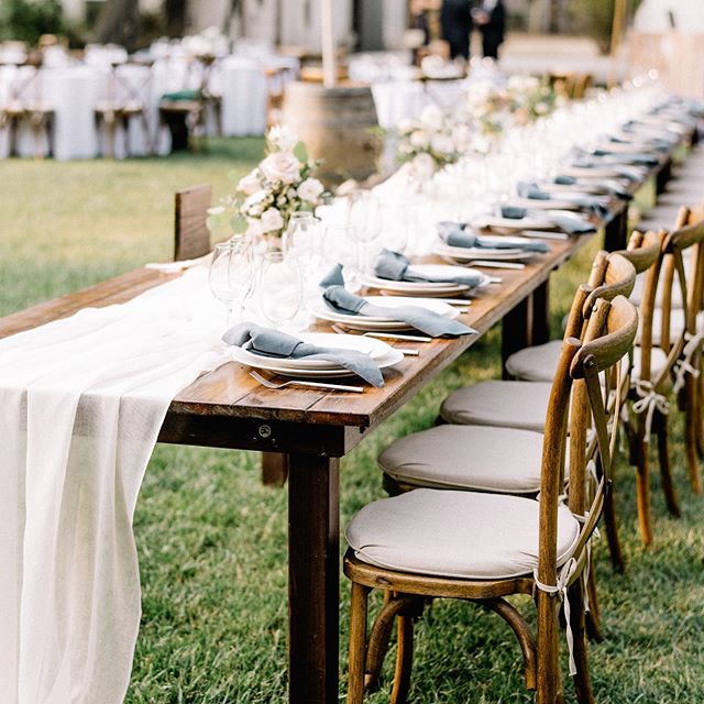 We love a good head table and this one was full of the most epic friends and family💕 
Event Production | @danielleroeevents 
Bride + Groom | @lindseylu_12 @baylor.cdy 
Venue | @themapleswoodland 
Photographer | @julianaaragonphoto 
Rentals | @cprand