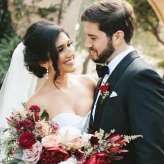 Hello lovahhh! Wishing these two stunning humans the happiest of one year anniversaries! 
Event Design + Production | @danielleroeevents 
Venue | @nicklausclub_monterey 
Photography | @kellyboitanophoto 
Hair | @candigirlllhair 
Florals | @seascapefl