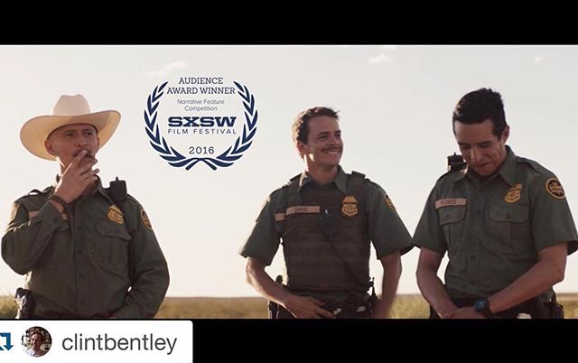 Team #Transpecos is all smiles, thanks to the badass @sxsw audiences! #AudienceAward #SXSW2016 #Austin #texas
#Repost @clintbentley ・・・
Insanely excited that @transpecosmovie won the audience award at #sxsw2016!!! Thank you to everyone who came out to see it.