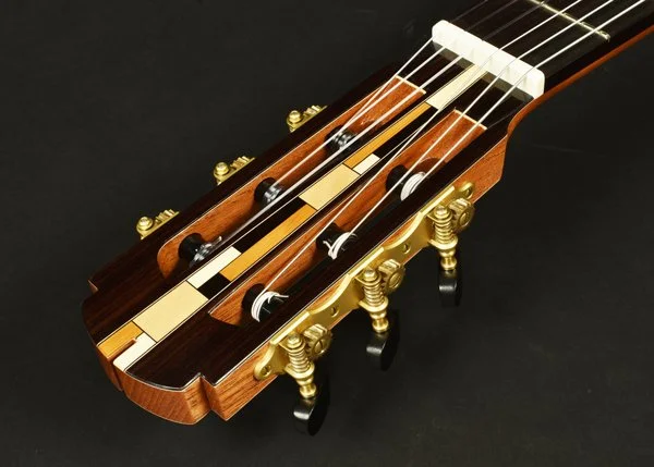 Headstock-Oblique-3_Web.jpg