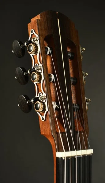 Headstock-Oblique_Web.jpg