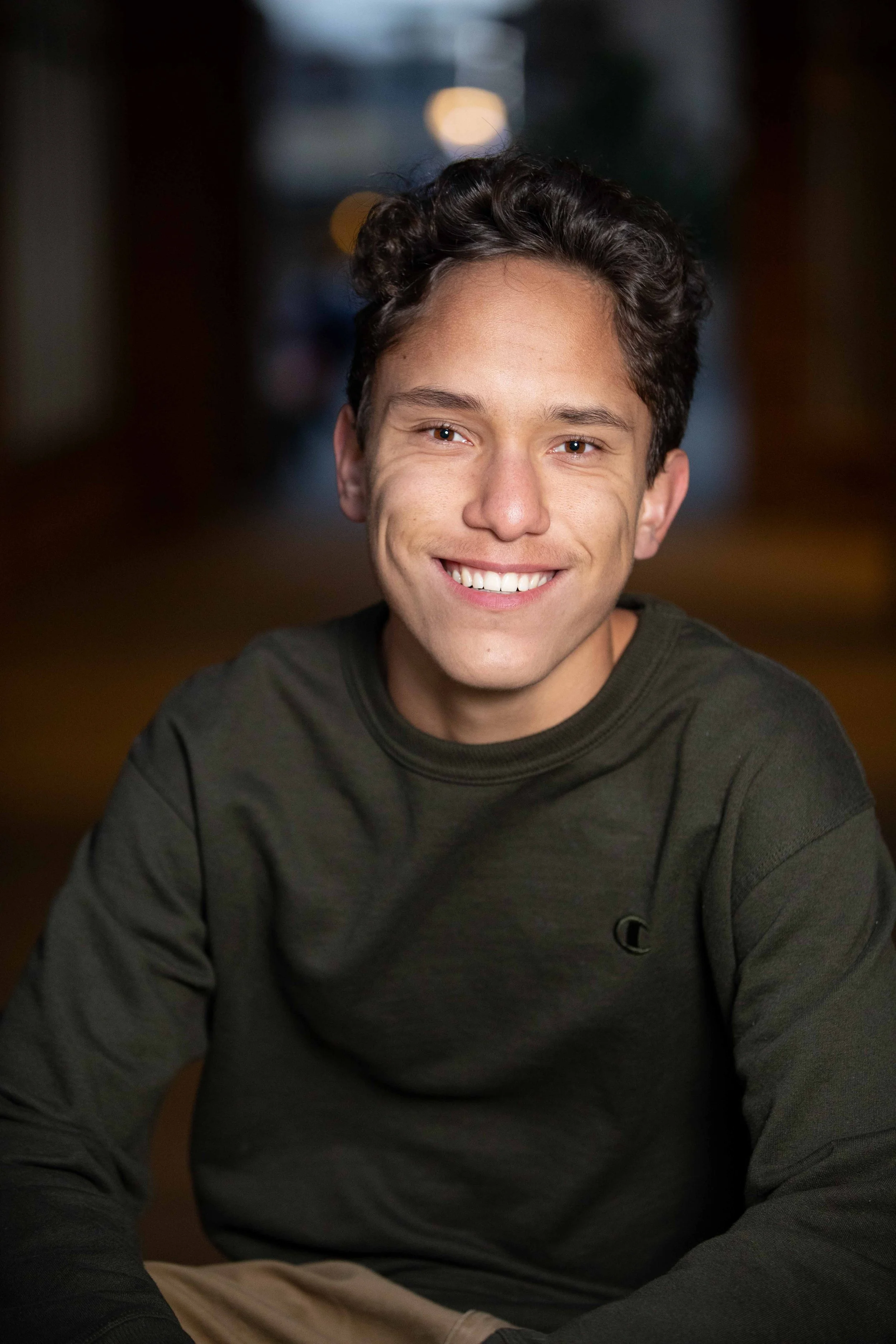 SeanSeniorPortraitProofs_McLeod9Creative-0191.jpg