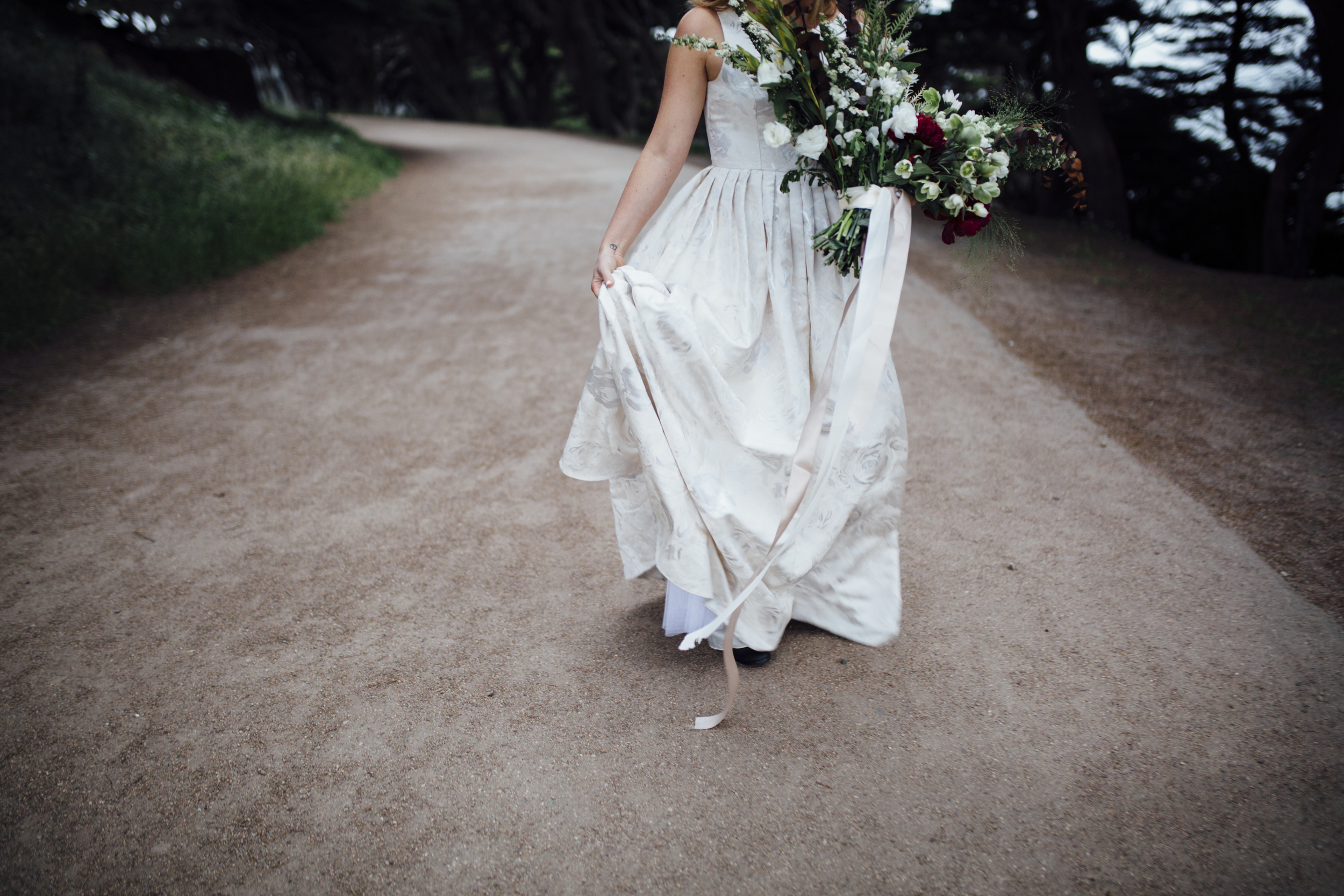  Nataly Zigdon Photography | San Francisco Bridal Shoot | Lands End | Roots Floral Design 