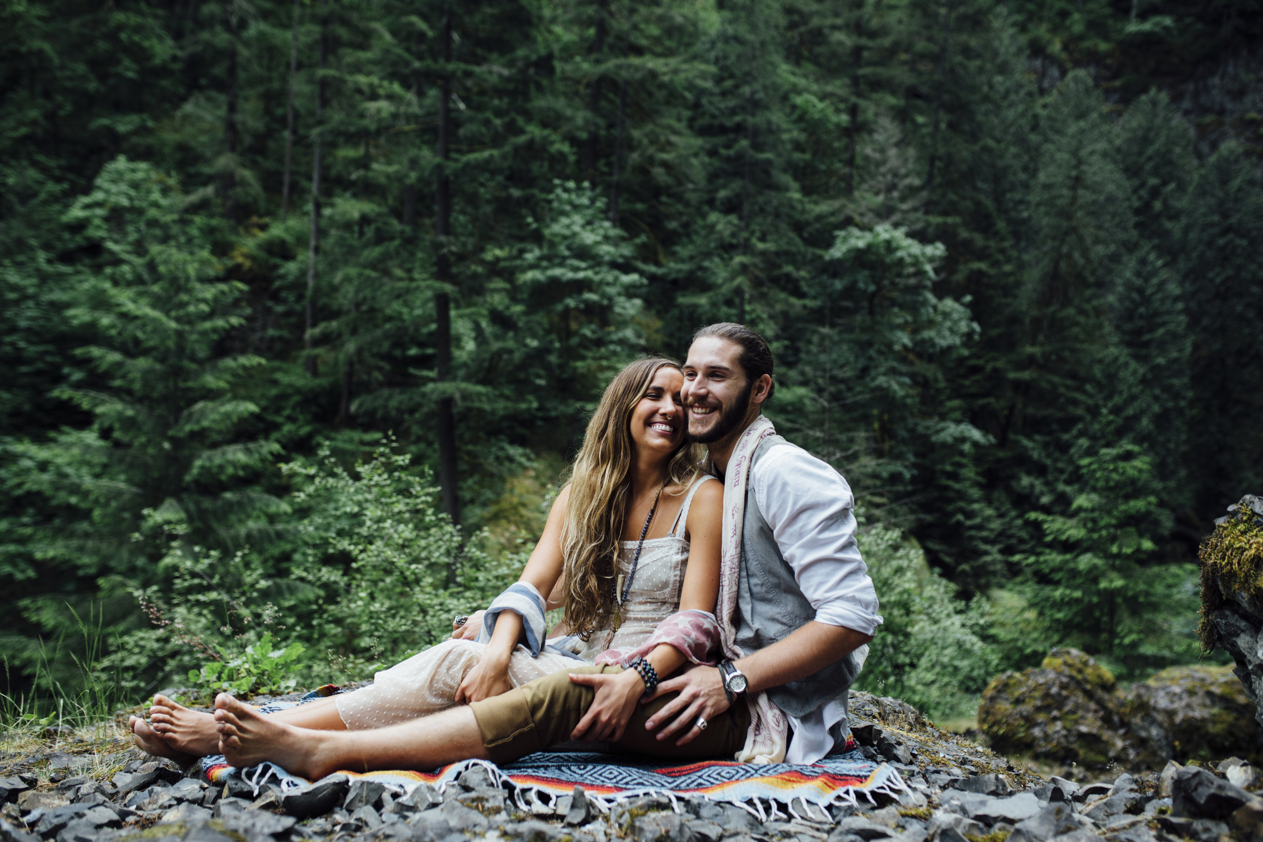  Nataly Zigdon Photography | Portland Oregon | Columbia River Gorge | Wahclella Falls | Couple Session 