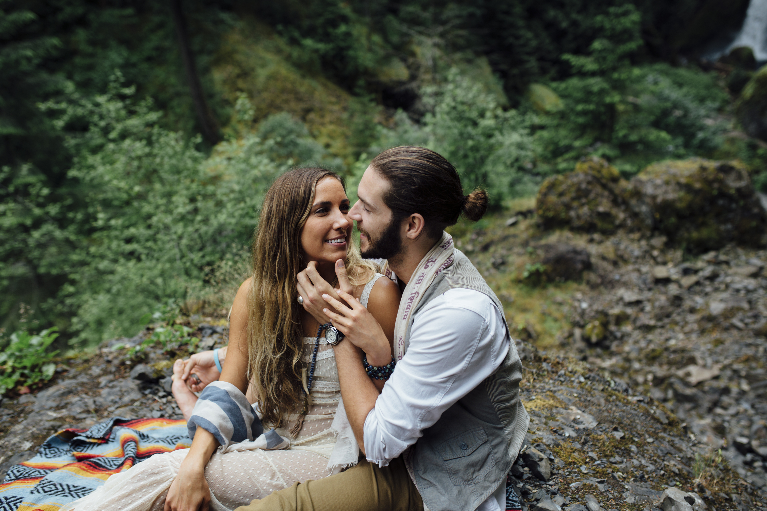  Nataly Zigdon Photography | Portland Oregon | Columbia River Gorge | Wahclella Falls | Couple Session 