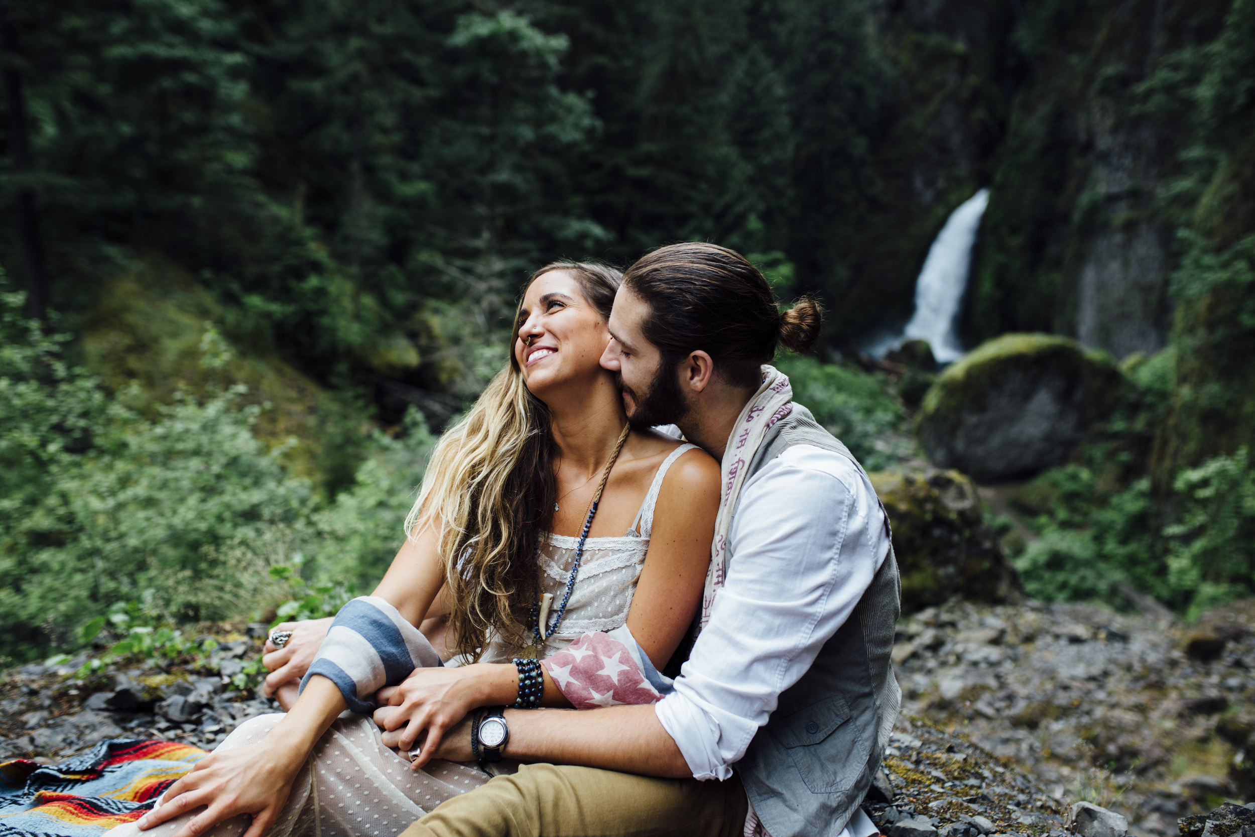  Nataly Zigdon Photography | Portland Oregon | Columbia River Gorge | Wahclella Falls | Couple Session 