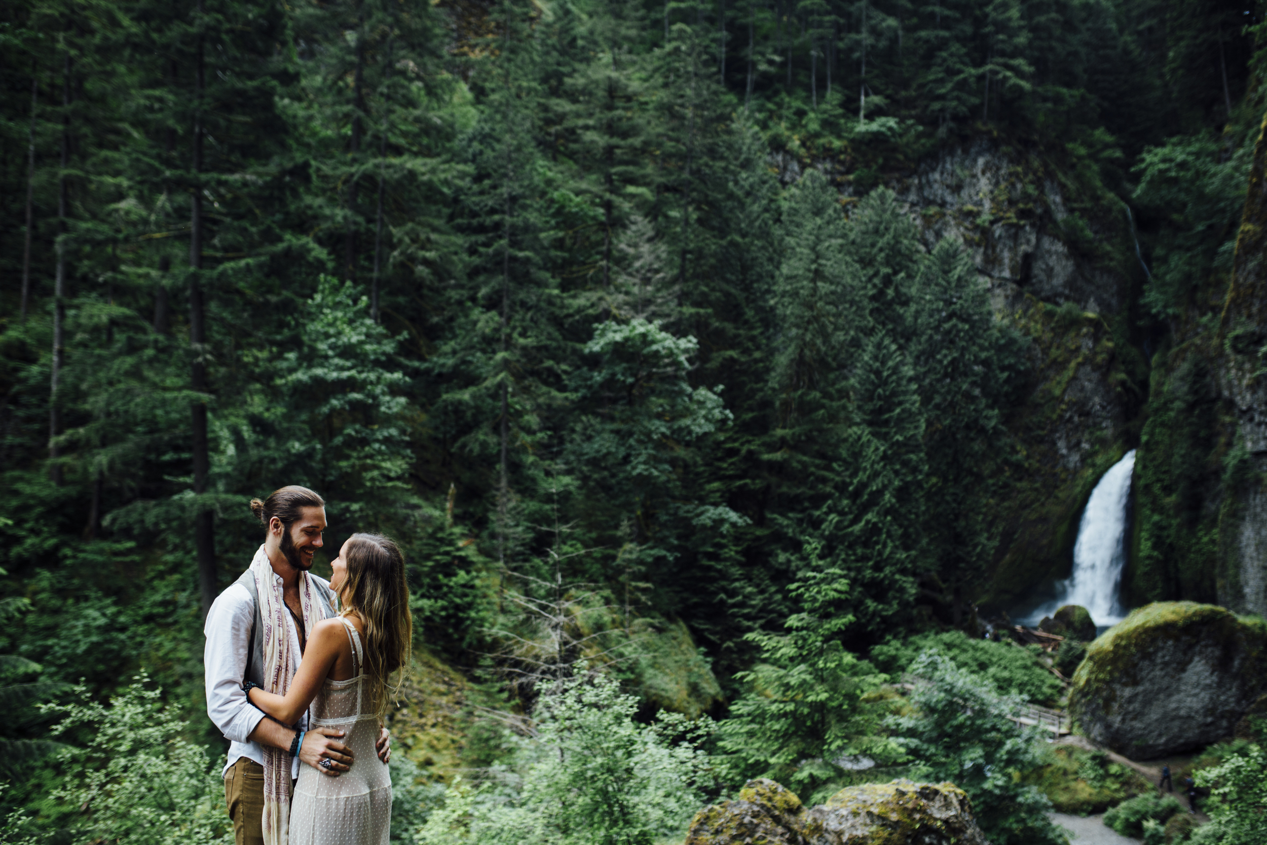  Nataly Zigdon Photography | Portland Oregon | Columbia River Gorge | Wahclella Falls | Couple Session 