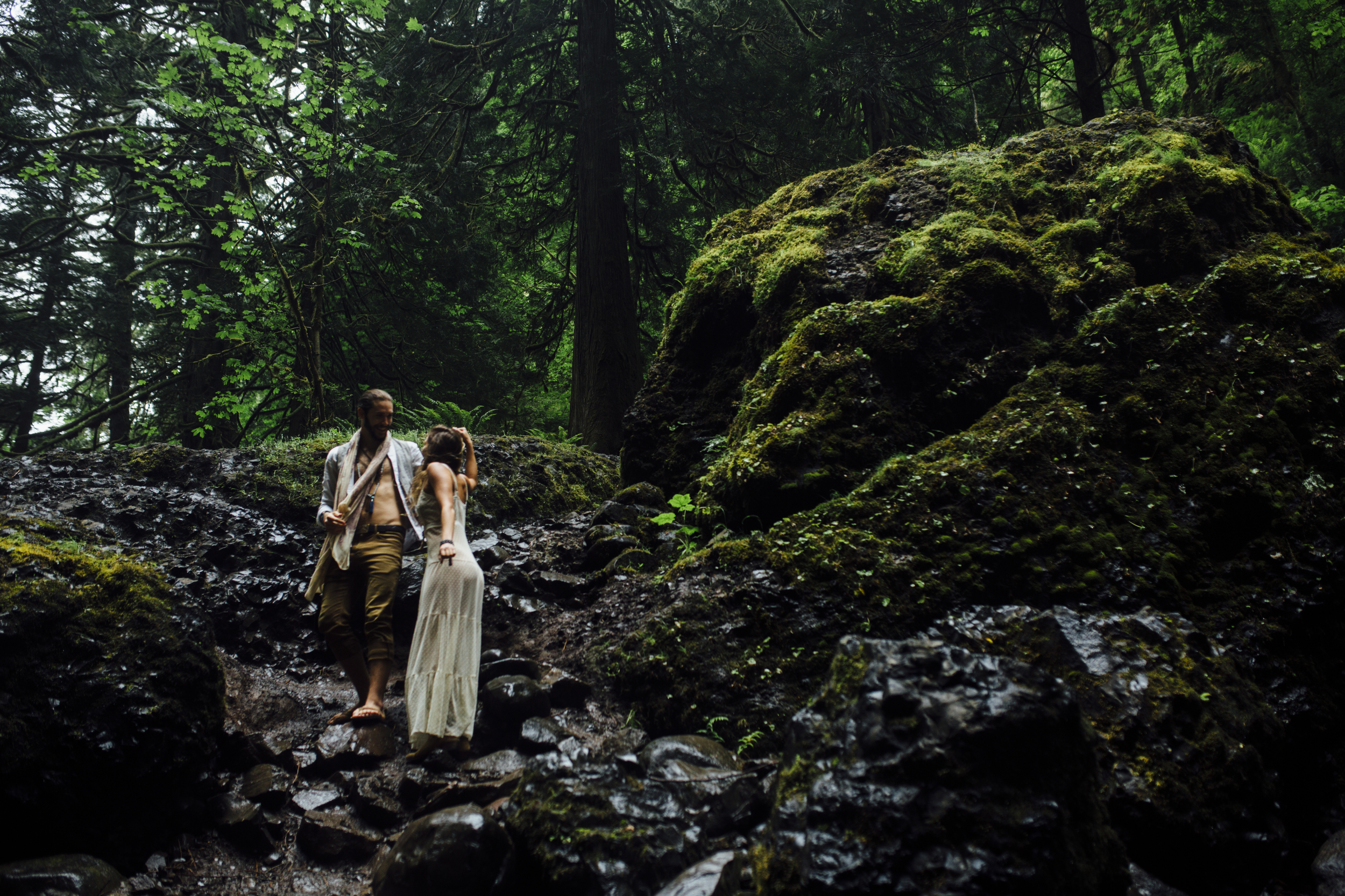  Nataly Zigdon Photography | Portland Oregon | Columbia River Gorge | Wahclella Falls | Couple Session 