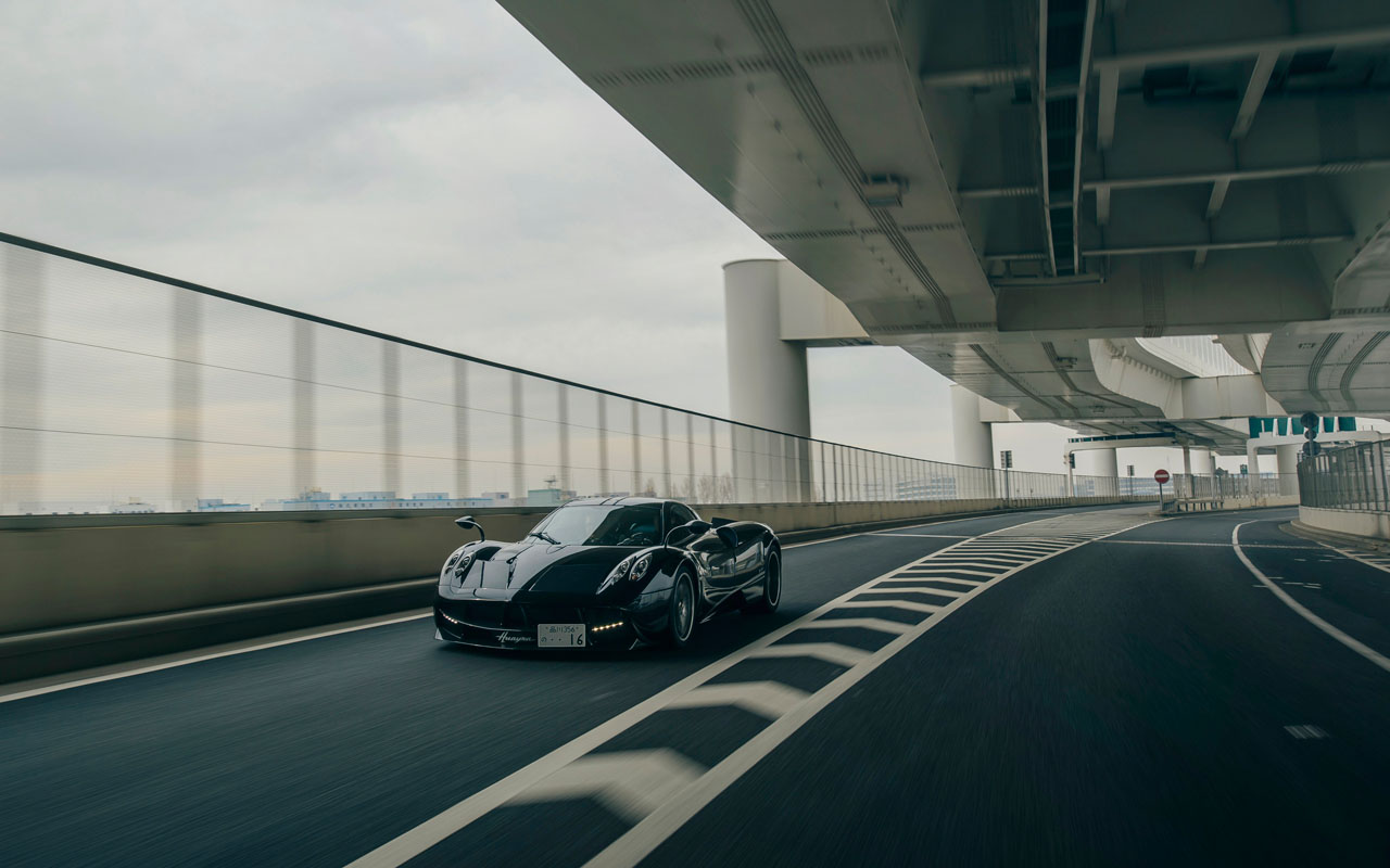 Pagani-01.jpg