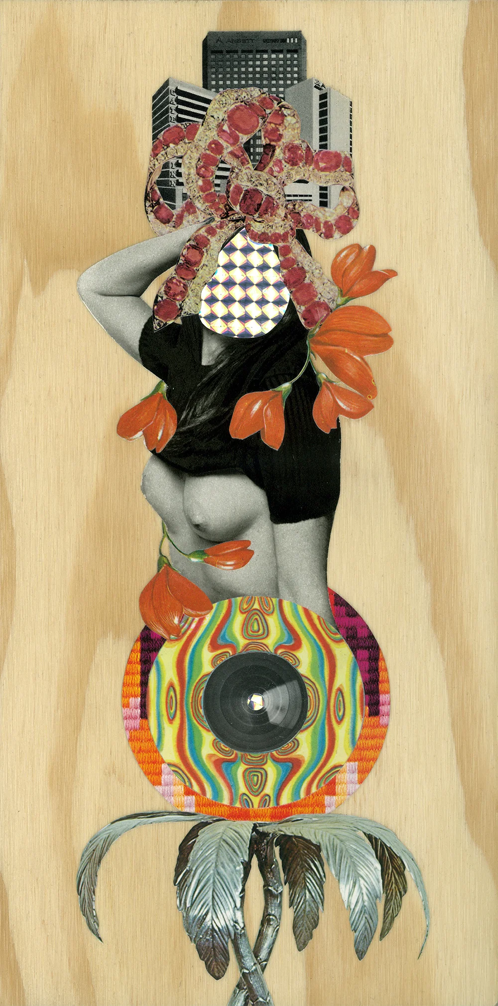 Voyeur_175x350mm.jpg