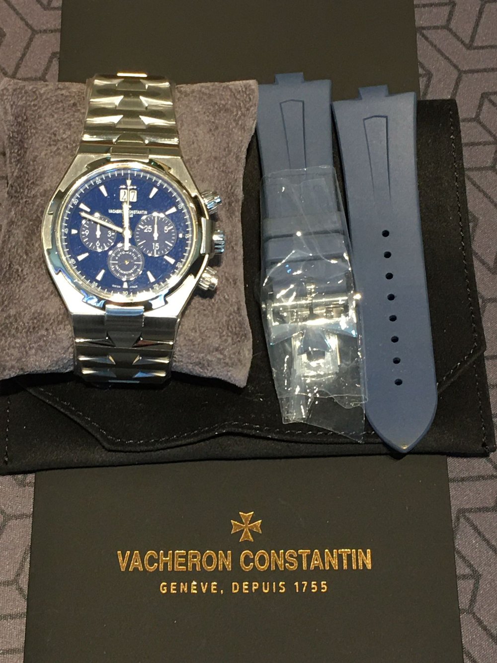 Vacheron Constantin Overseas Chronograph 49150/000A-97 Blue dial