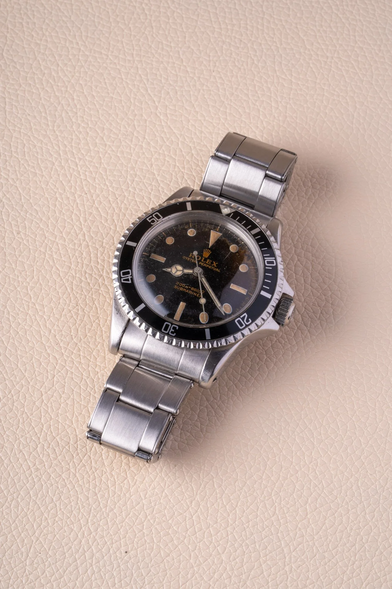Rolex_5513_C_yrs_1963_s-6.jpg