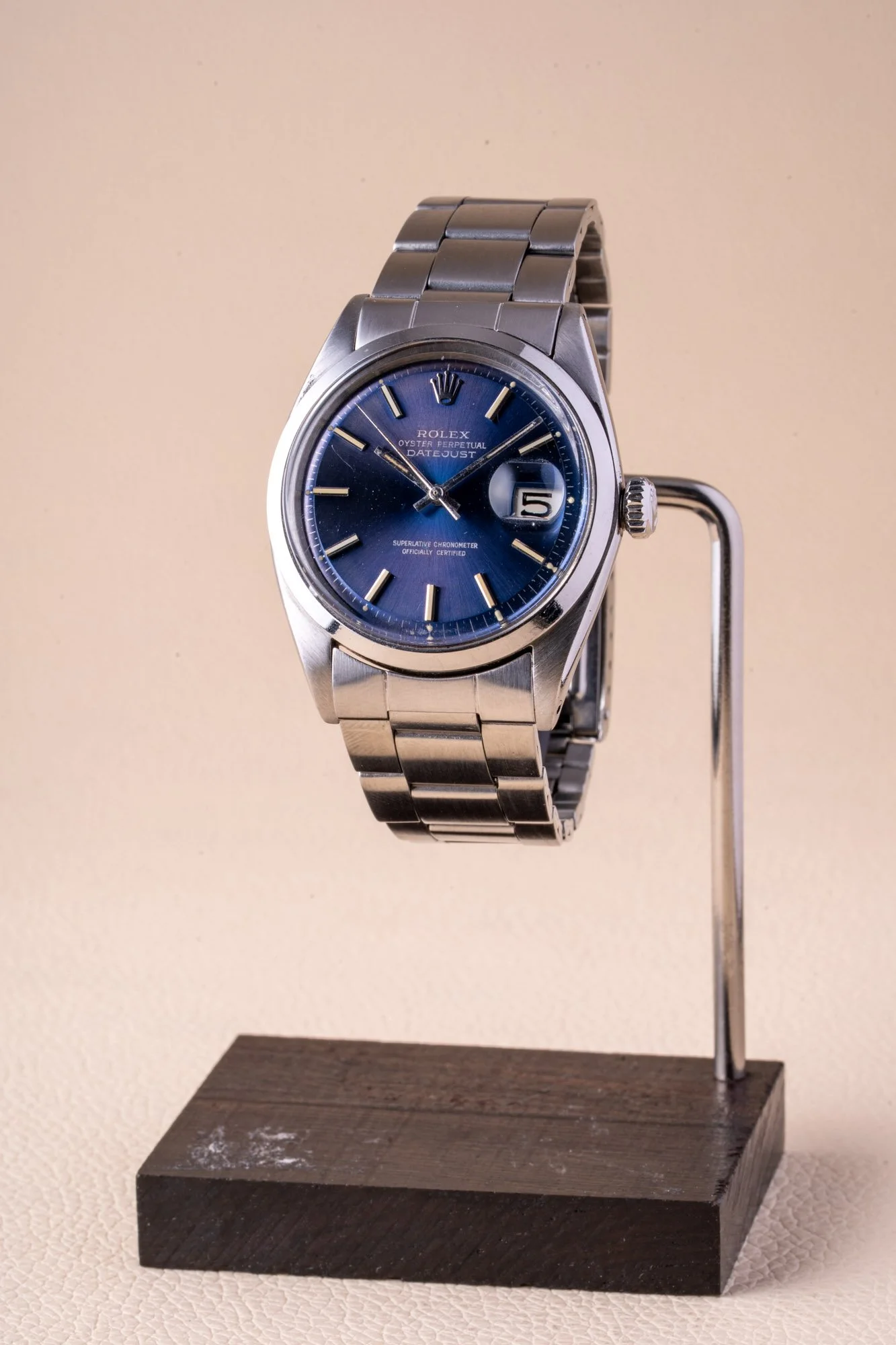 Rolex_Datejust_B_1600_s.jpg