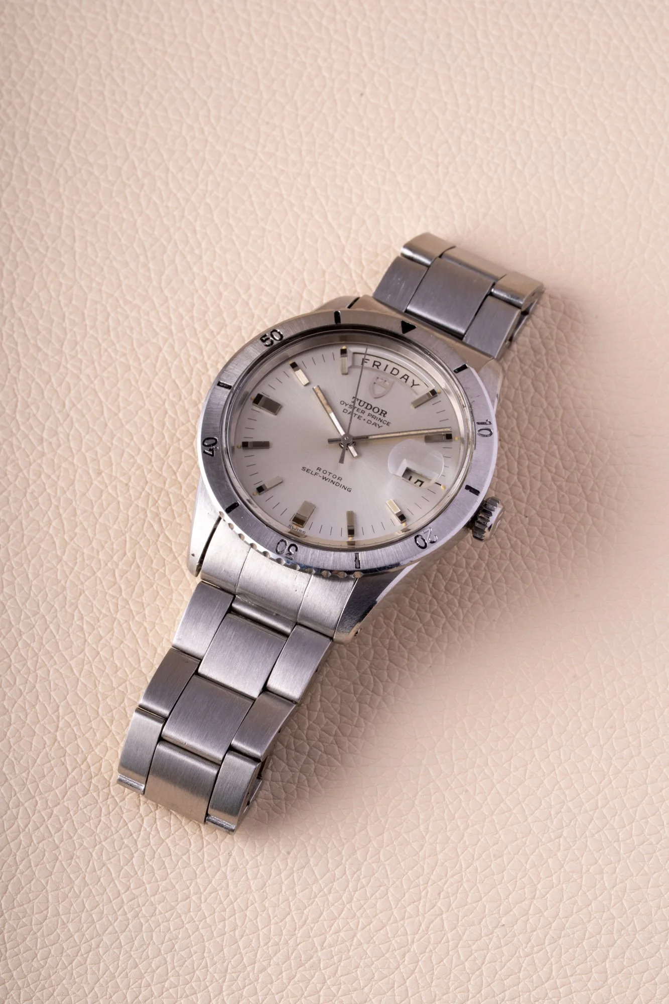 Tudor_Date-Day_A_s-6.jpg