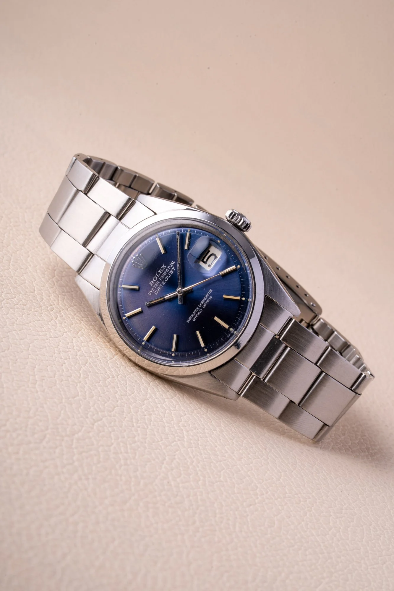 Rolex_Datejust_B_1600_s-5.jpg