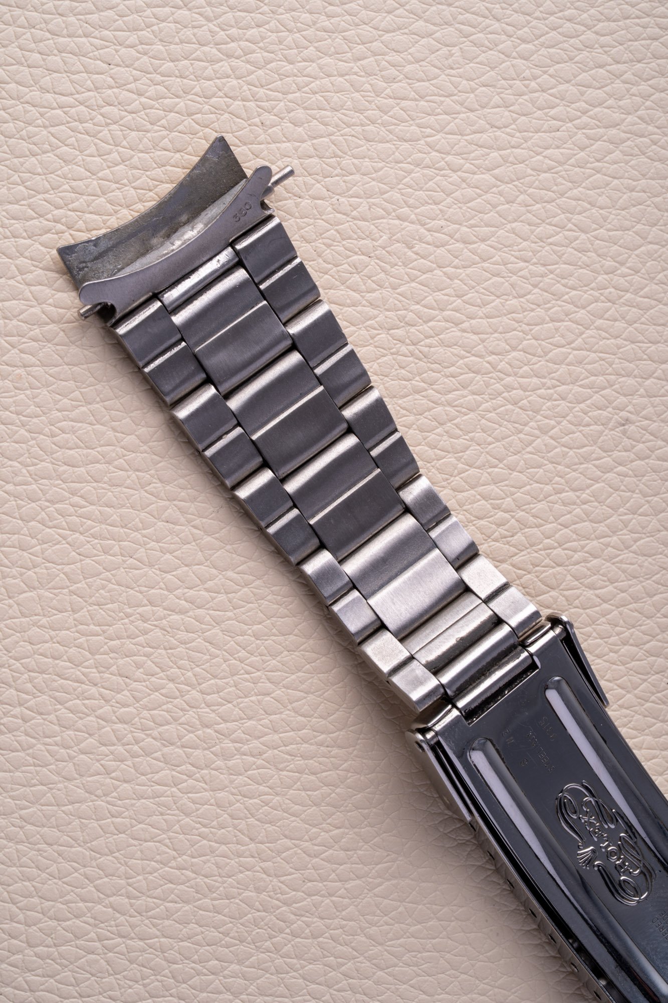 F_Oyster_20mm_Folded_s-8.jpg
