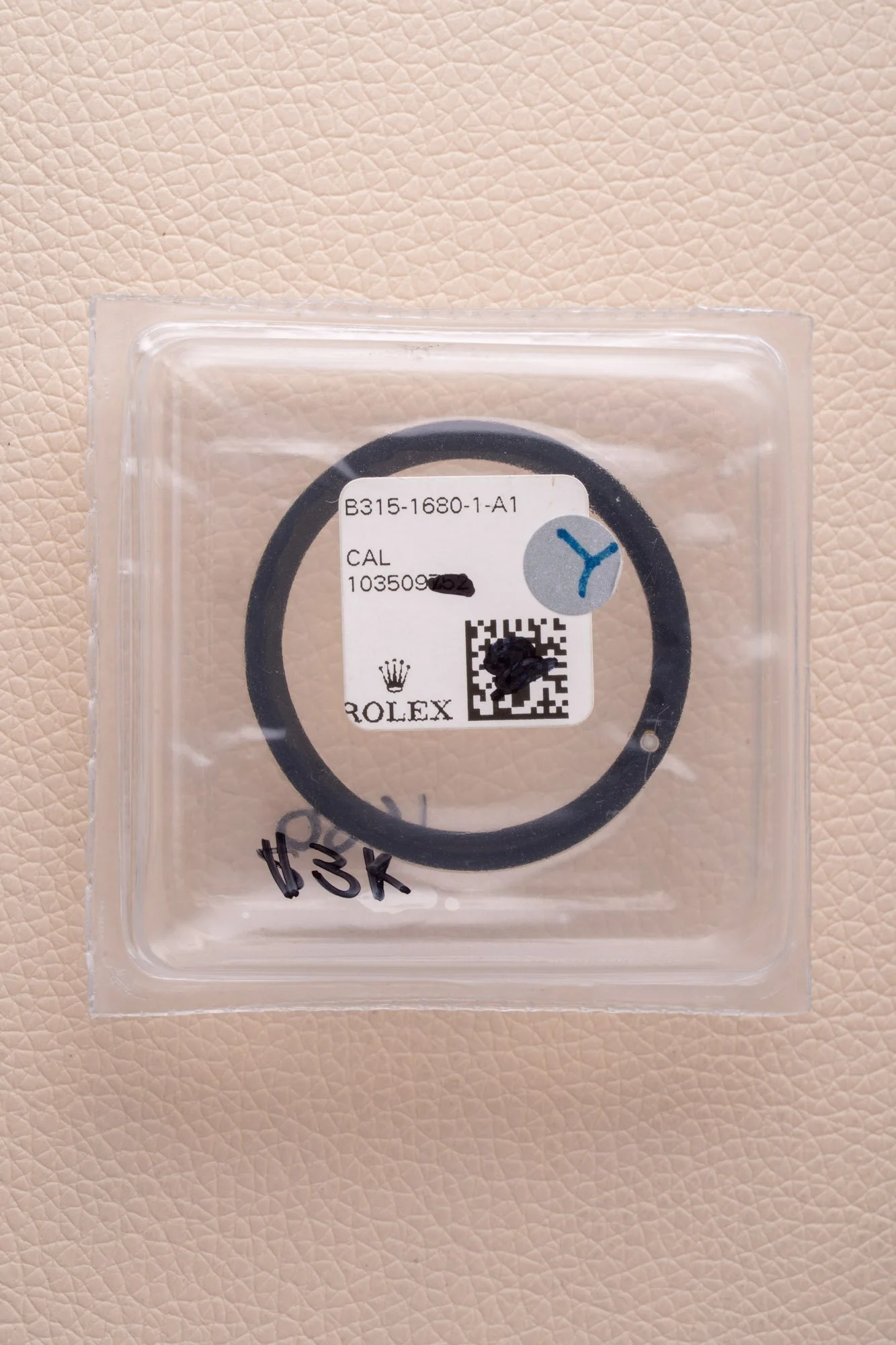 Bezel_Rolex_1680_A_s-2.jpg
