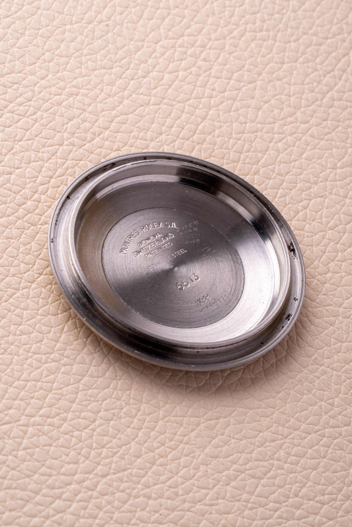 Caseback_Rolex_5513_A_s-3.jpg