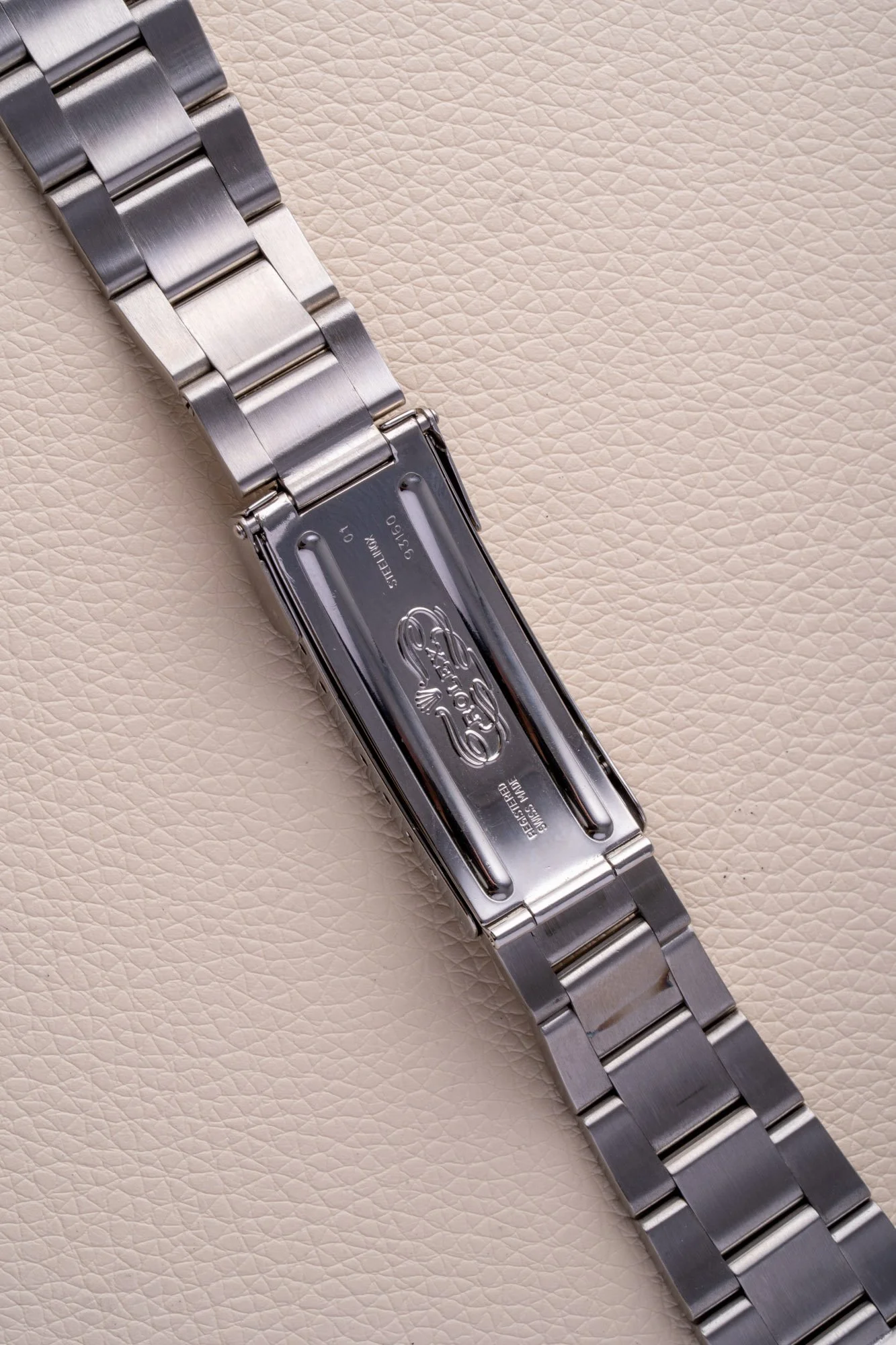 G_Oyster_20mm_Solid_s-9.jpg