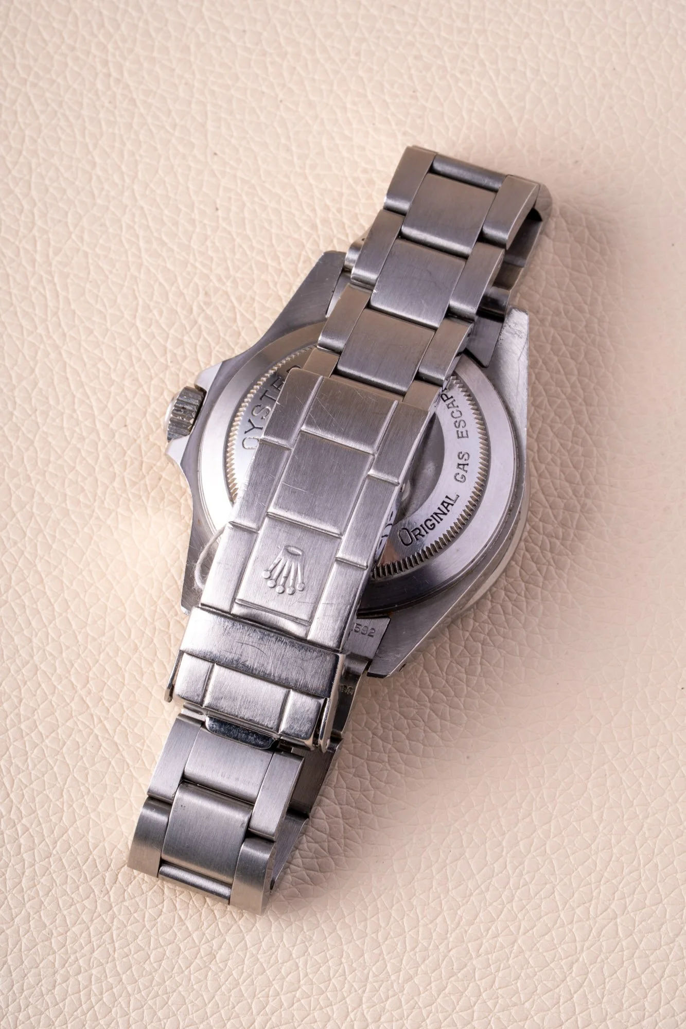 Rolex_Sea_Dweller_C_16660_s-7.jpg