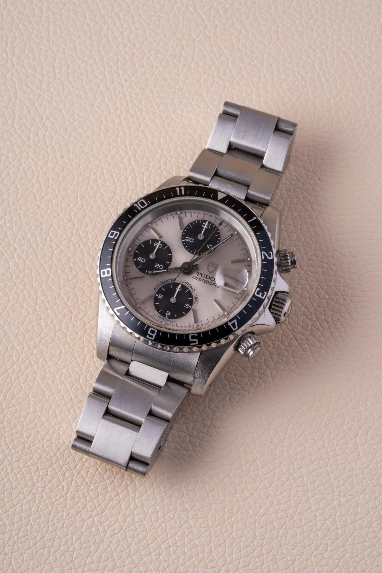 Tudor_79160_Oysterdate_B_s-6.jpg