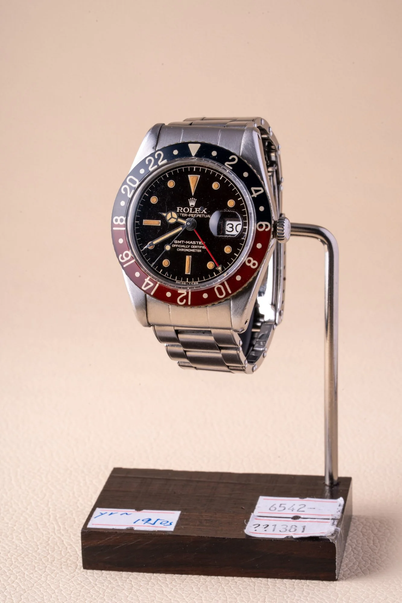 Rolex_GMT_D_s-1.jpg