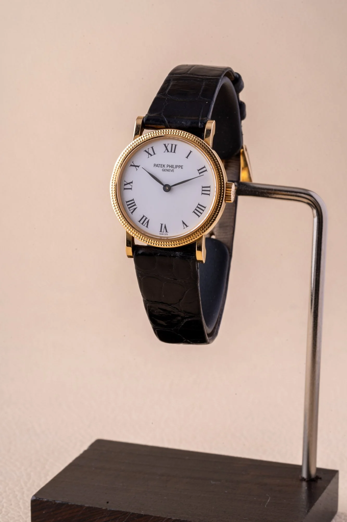 C35_Patek_Philippe_Calatrava_s-09931.jpg