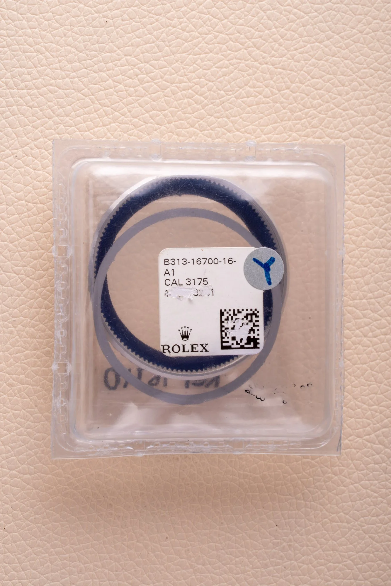 Bezel_Rolex_16700_A_s-2.jpg