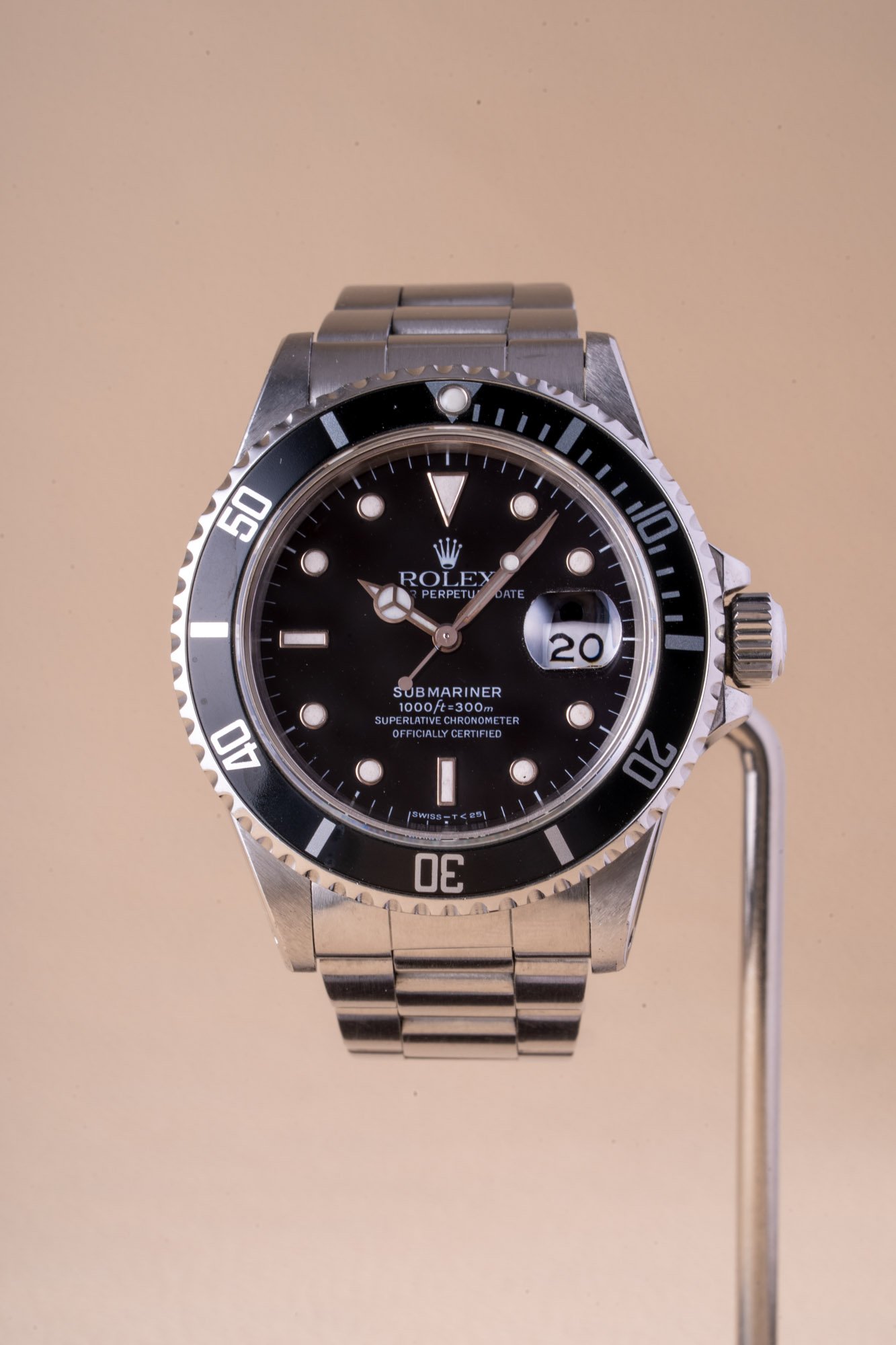 Rolex_Submariner_A_168000_s-2.jpg