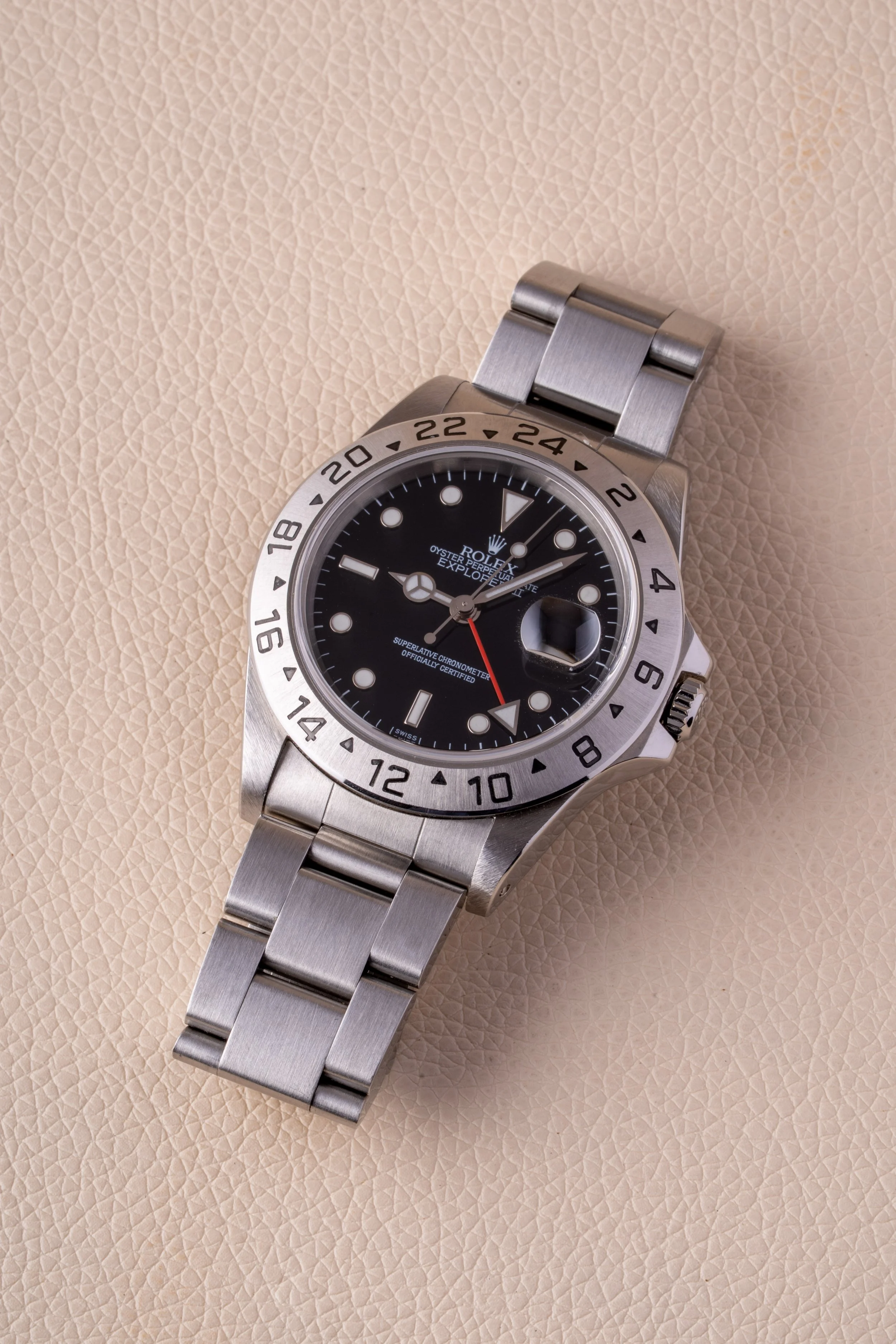 Rolex_Explorer_II_16570_C24-6.jpg