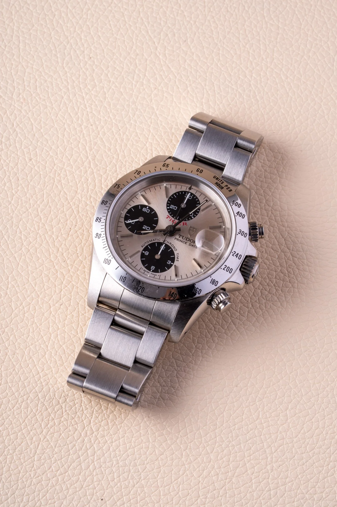 Tudor_79180_Oysterdate_A_s-6.jpg