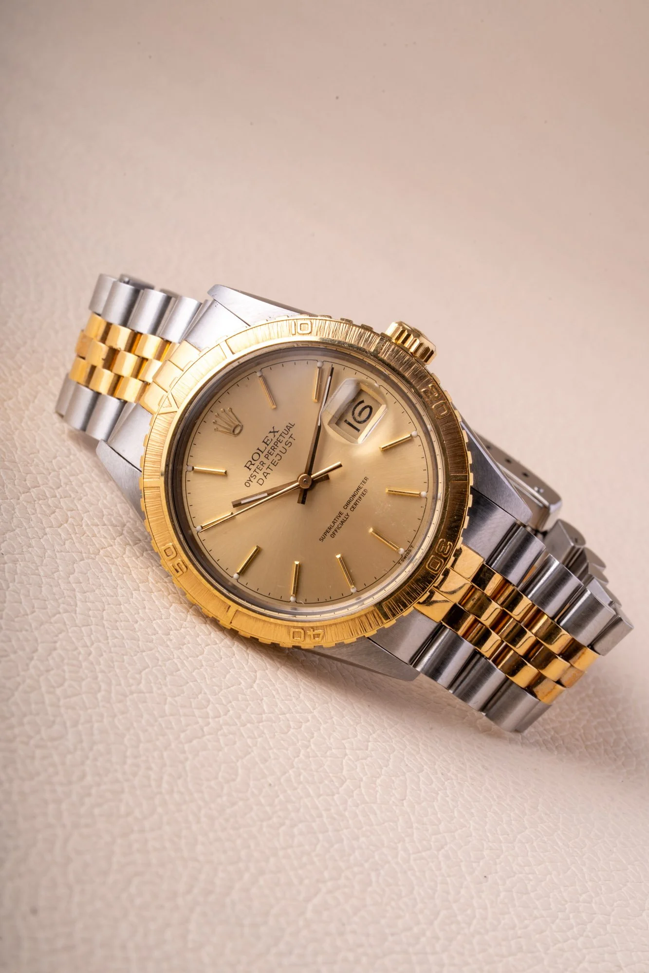 Rolex_Datejust_TT_A_16253_s-4.jpg