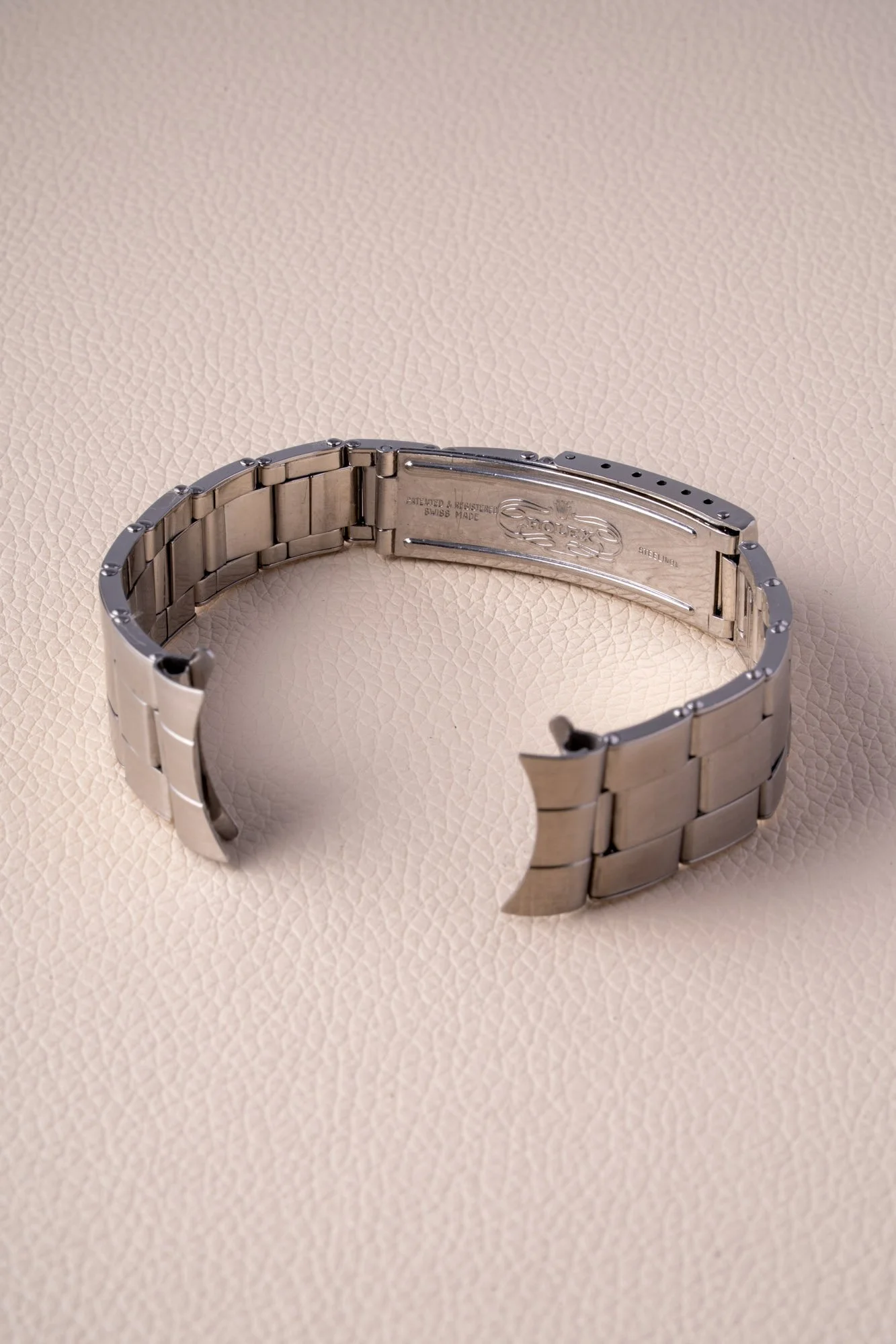L_Oyster_19mm_Folded_s-13.jpg