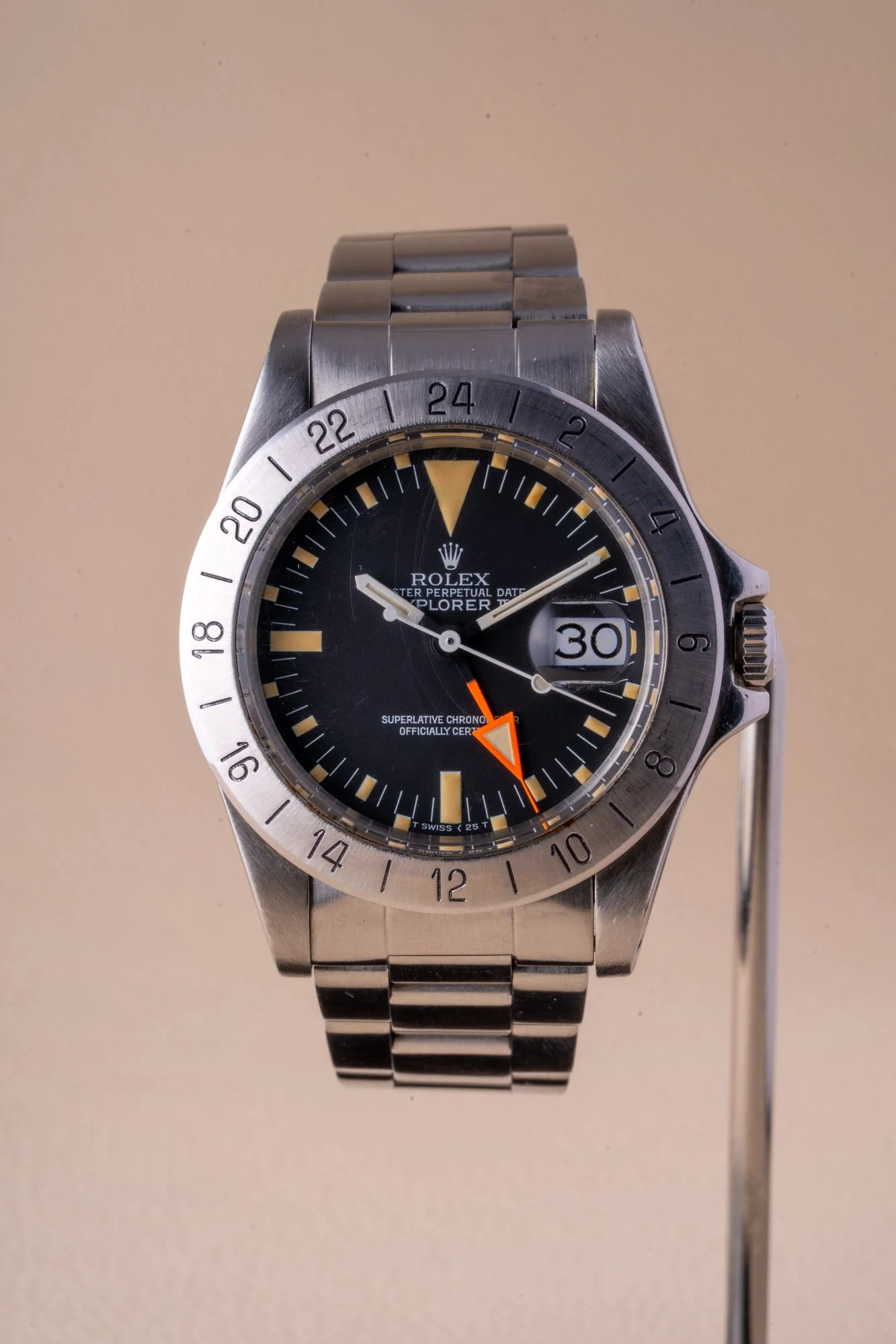 Rolex_Explorer_II_1655_A_s-2.jpg