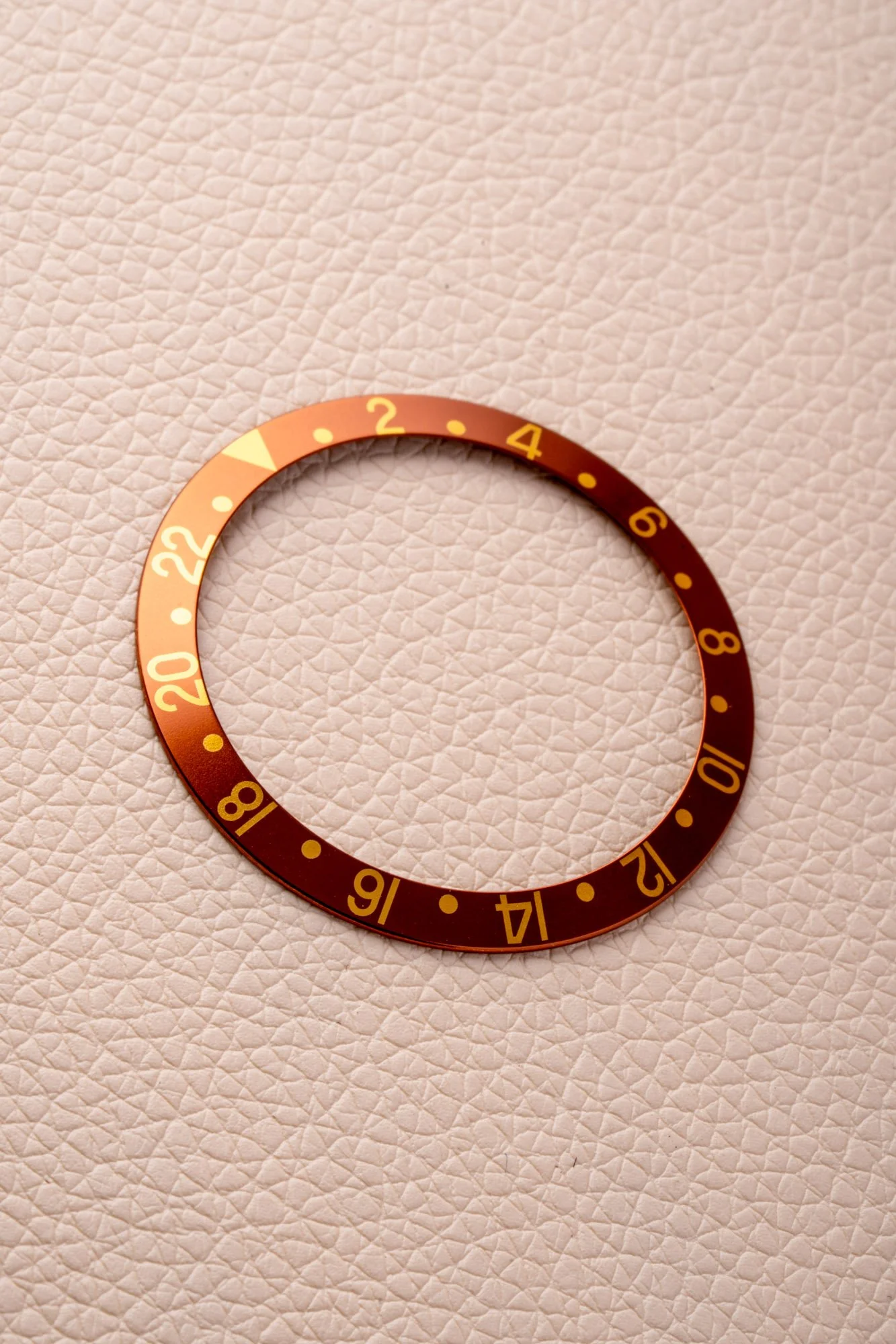 Bezel_C_Metalic_Brown_s-2.jpg