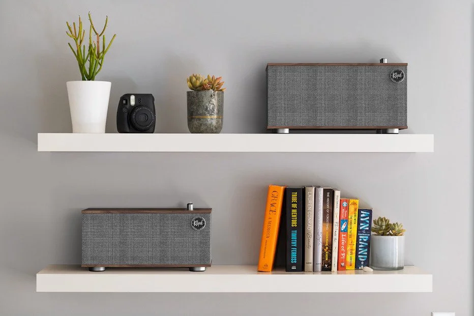 Tabletop Speakers